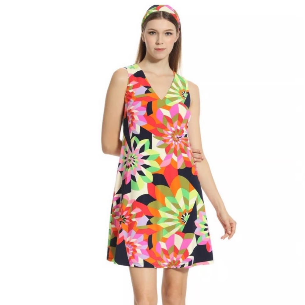 JB by Julie Brown Women's "Livie" Bright Geometric Spiral Trapeze Dress medium